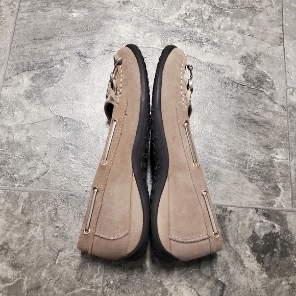 Vionic Orthaheel Petaluma Oak Taupe Suede Leather Kiltie Moc Toe Driving Loafers - Picture 5 of 10